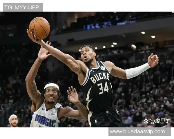 快船客场逆转击败雄鹿，乔治35分独砍引领胜利