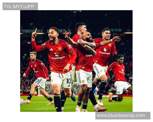 曼联球队阵容调整：新援快递加盟，锋线火力更胜往日